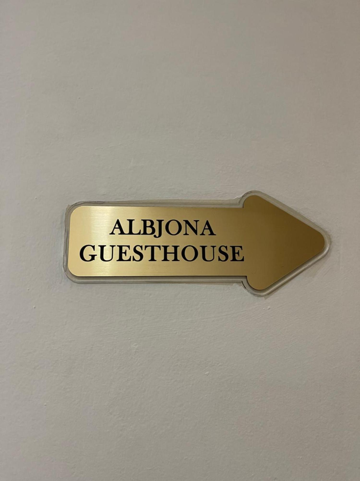 Albjona Guesthouse Τίρανα Εξωτερικό φωτογραφία